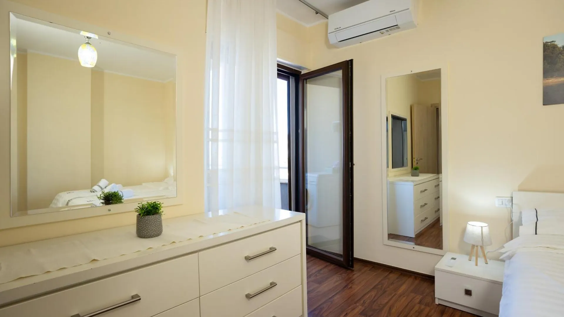 La Goiaba Apartment Δυρράχιο 0*,